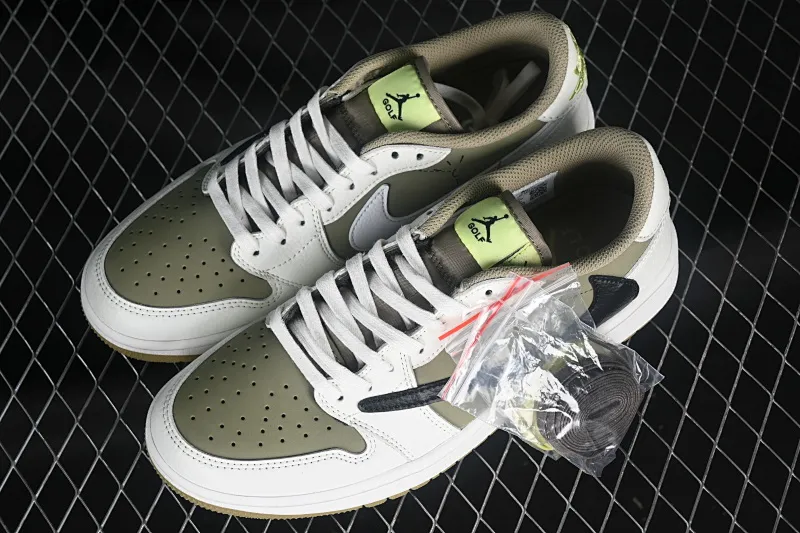 All categories Air Jordan Jordan series basketball shoes Air Jordan 1 Low B1 special price Travis Scott x Air Jordan 1 Low OG AJ1 Joe 1 undercut low FZ3124-200